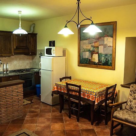 La Pietra Antica Albergo Diffuso 피에베포시아나 외부 사진
